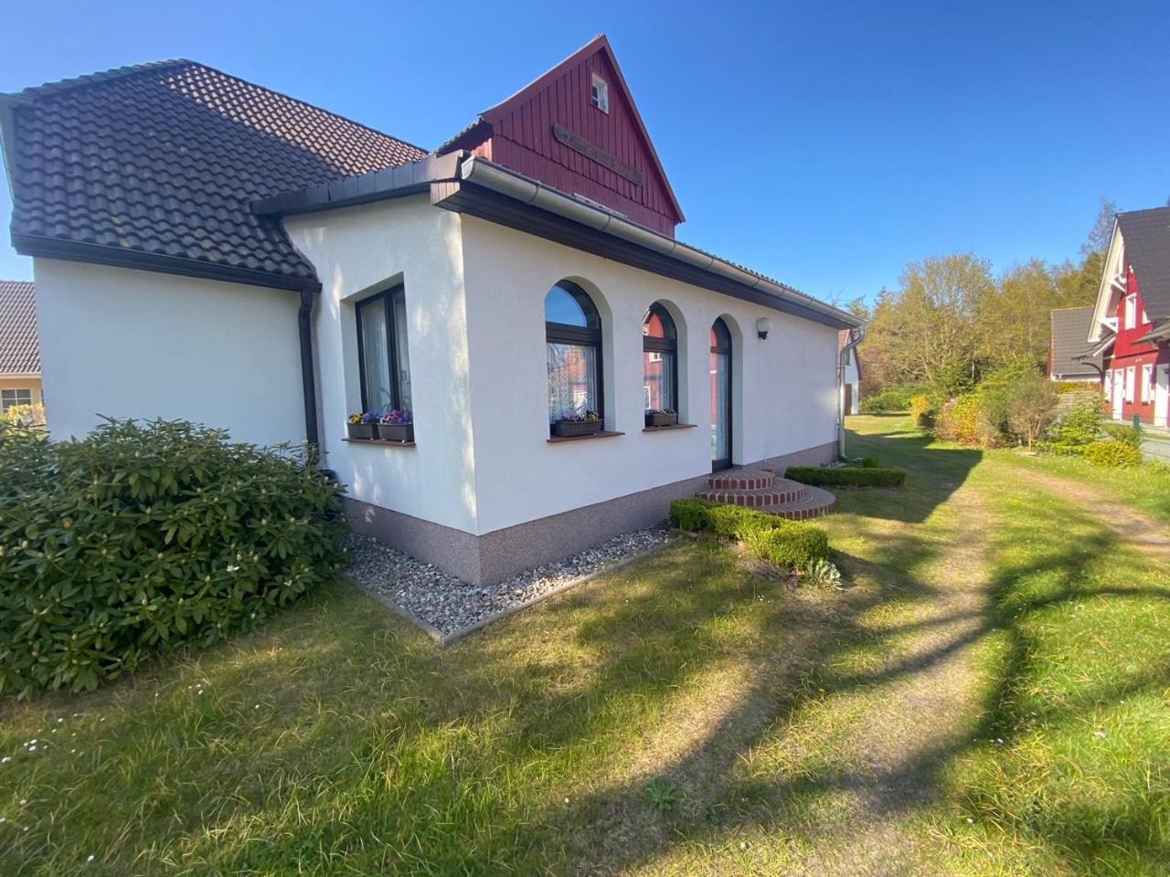Ostsee-Landhaus Maehl In Prerow Mit Sauna Und Kamin Auch Fuer Gruppen Extérieur photo